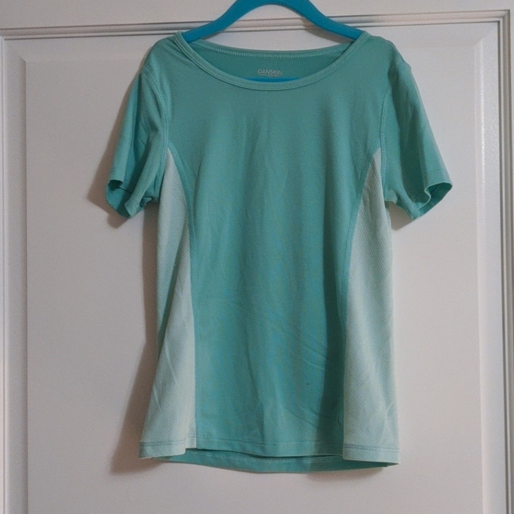 Danskin athletic T